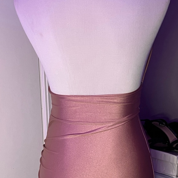 Shimmery pink dress - Picture 2 of 3
